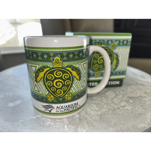 Aquarium of the Pacific Limited Edition Collectors MYCAFE Turtle coffee cup mug - Picture 3 of 4